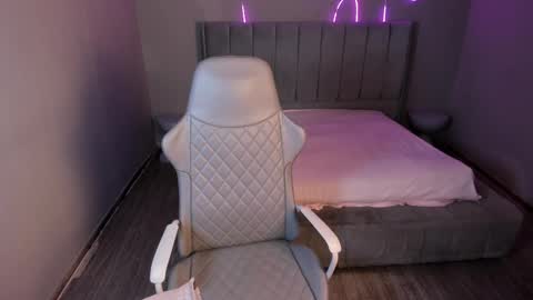 Kehlannis online show from 03/27/26, 02:50