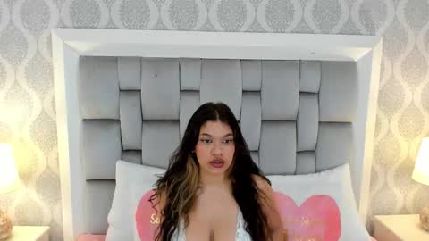 Keiira Fox online show from 01/13/26, 11:15