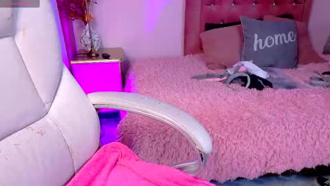    online show from 05/27/26, 03:25