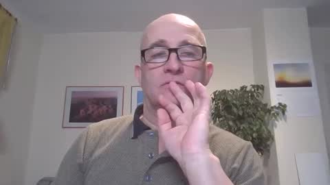 keilie1 online show from 12/29/24, 09:52