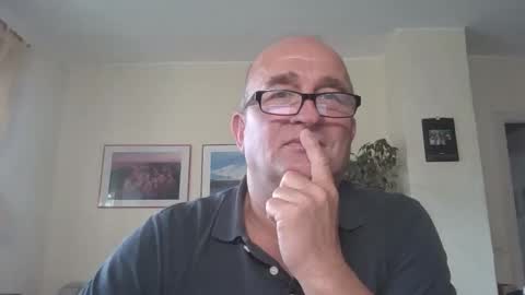 keilie1 online show from 10/09/25, 01:31