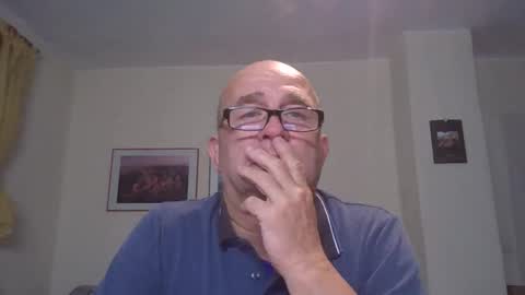 keilie1 online show from 10/24/25, 09:44