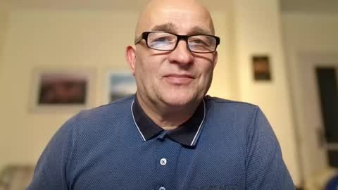 keilie1 online show from 04/04/26, 08:39