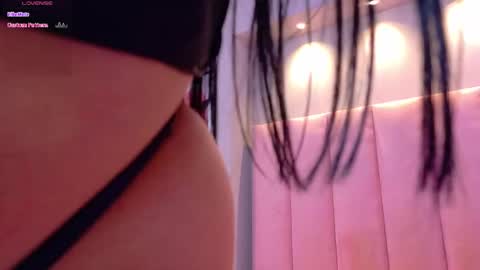 Keily Ross online show from 11/13/25, 08:52