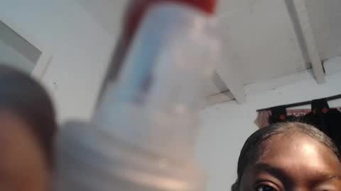 Snapshot of keilysofia chatting on 01/19/25, 01:53 Keili online show from 01/19/25, 01:53