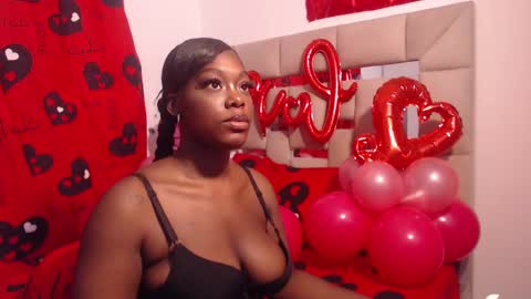 Snapshot of keilysofia chatting on 02/07/25, 12:09 Keili online show from 02/07/25, 12:09