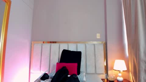 Keimy Wilde online show from 12/22/25, 06:16