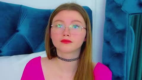 Keira online show from 02/28/25, 09:12