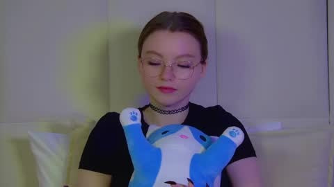 Keira online show from 03/07/25, 06:24