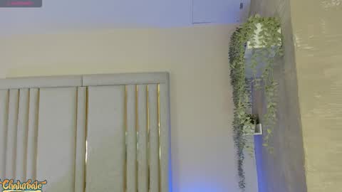 keirahartz online show from 03/25/26, 11:27