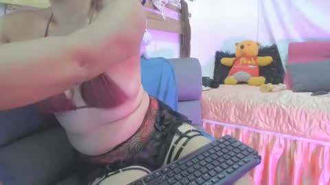 keira online show from 02/26/26, 02:21