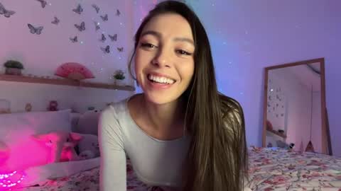 Snapshot of keirasworld chatting on 05/25/26, 12:16 keira online show from 05/25/26, 12:16