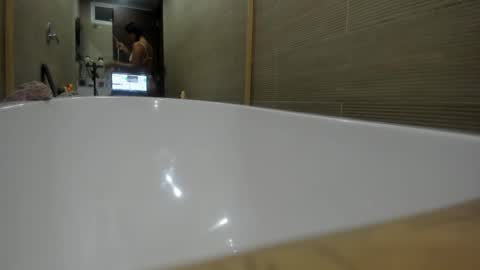 Snapshot of keiry_gonzalez23_aws chatting on 09/13/25, 02:44 keiry_gonzalez23_aws online show from 09/13/25, 02:44