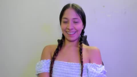 Snapshot of keiry_gonzalez23_aws chatting on 10/11/25, 01:38 keiry_gonzalez23_aws online show from 10/11/25, 01:38