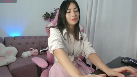   online show from 01/11/25, 01:27