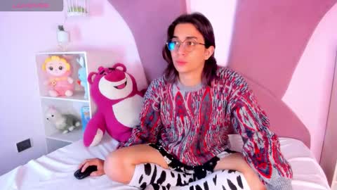 Keita moon online show from 03/25/26, 12:11