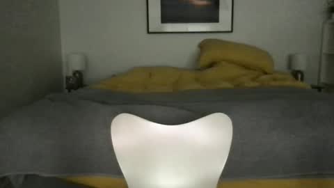 kelkun2828 online show from 12/17/25, 11:00