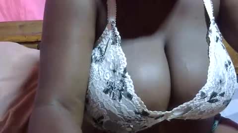 kelly_jones9 online show from 03/07/26, 09:12