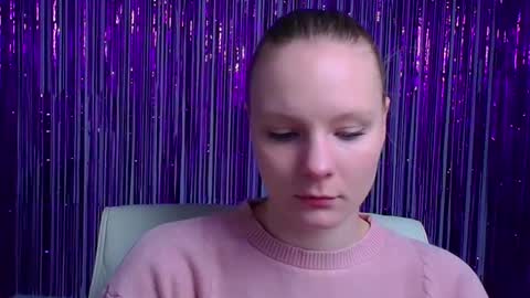 Snapshot of kelly_lly chatting on 09/27/25, 05:23 Kelly online show from 09/27/25, 05:23