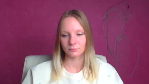Snapshot of kelly_lly chatting on 10/06/25, 06:16 Kelly online show from 10/06/25, 06:16