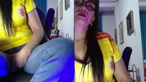 Snapshot of kelly_squirting chatting on 06/24/26, 04:22 KELLY online show from 06/24/26, 04:22