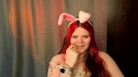 Snapshot of kellyfiery chatting on 06/17/26, 08:28 Kellyfiery online show from 06/17/26, 08:28