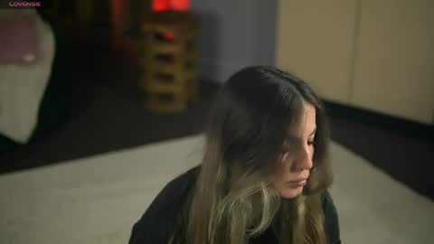 Snapshot of kellymathews chatting on 05/20/26, 02:18 Denise online show from 05/20/26, 02:18