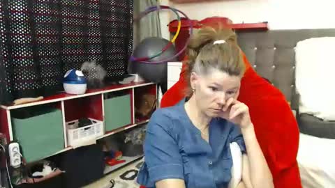 Snapshot of kellynumber chatting on 02/05/25, 05:20 kelly online show from 02/05/25, 05:20