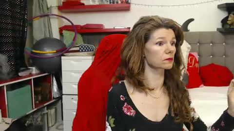 Snapshot of kellynumber chatting on 02/15/25, 01:21 kelly online show from 02/15/25, 01:21