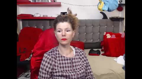 Snapshot of kellynumber chatting on 10/03/25, 01:57 kelly online show from 10/03/25, 01:57