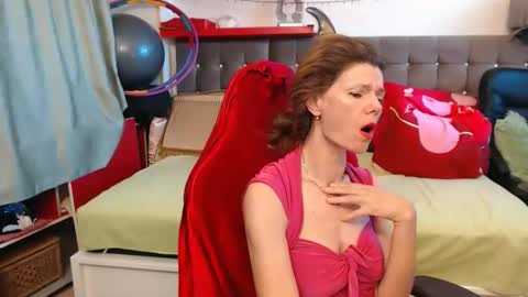 kelly online show from 10/28/25, 10:08