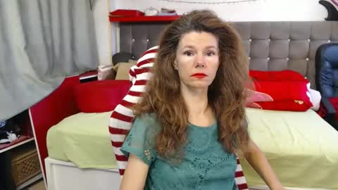 kelly online show from 11/20/25, 09:42