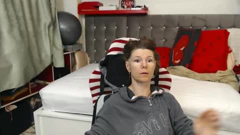 kelly online show from 05/16/26, 12:40