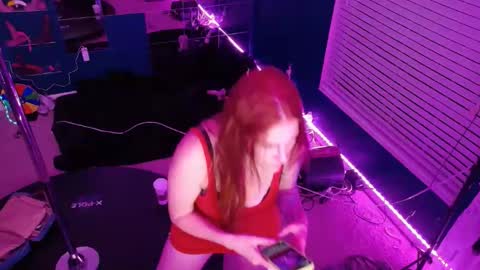 Kelly Payne online show from 03/19/26, 01:53