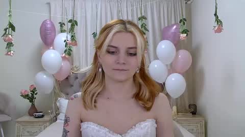 Kelly Stoneys online show from 02/14/25, 06:34