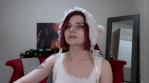 Kelly Stoneys online show from 12/03/25, 06:39