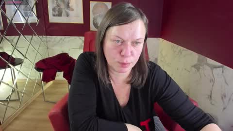 Kelly online show from 10/16/25, 06:14