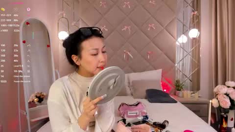 kellyy_bern online show from 03/09/26, 12:58