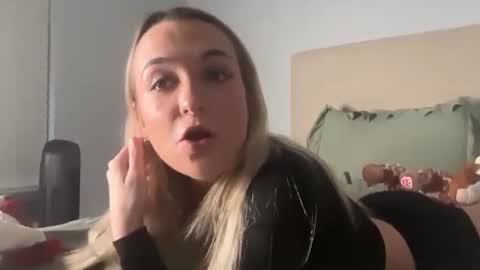 Kelsey Blu online show from 02/16/26, 11:34