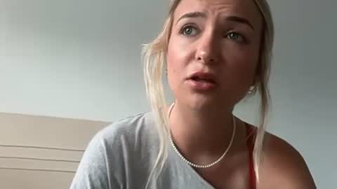 Kelsey Blu online show from 04/02/26, 10:29