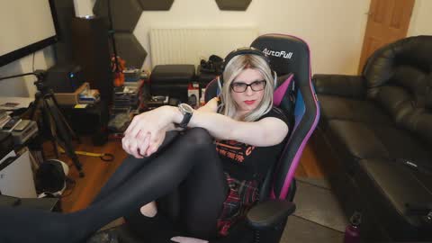 kelseycobalt online show from 01/21/25, 01:29