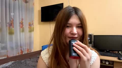 Mia online show from 02/09/26, 05:50