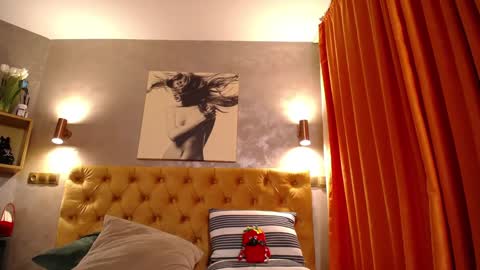 kelsikarterr online show from 01/13/25, 05:01