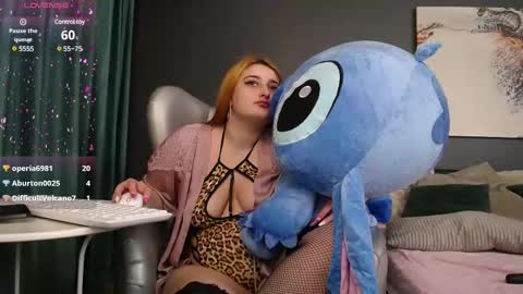 kelsikarterr online show from 02/28/25, 11:58