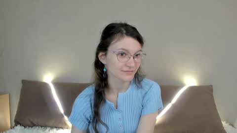 Kelsirabenold online show from 04/16/26, 05:19