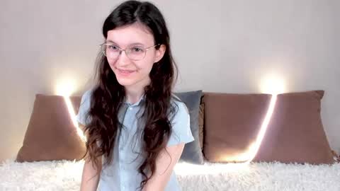Snapshot of kelsirabenold chatting on 04/26/26, 04:43 Kelsirabenold online show from 04/26/26, 04:43