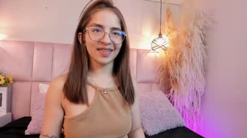 Snapshot of kely_morgan chatting on 06/06/26, 03:11 Kely online show from 06/06/26, 03:11
