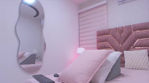 kemdall lopez online show from 01/14/26, 03:01