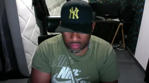 ken3897 online show from 04/05/26, 10:07