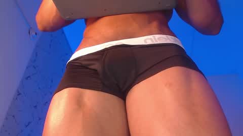 ken__owensx online show from 04/15/26, 07:58